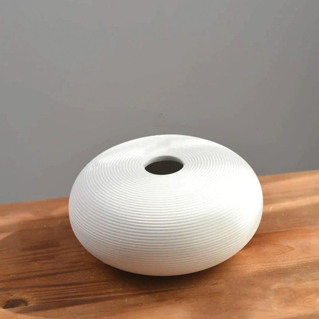 Ręcznie robione ceramiczne wazony | Eleganckie i unikalne dekoracje do Twojego wnętrza