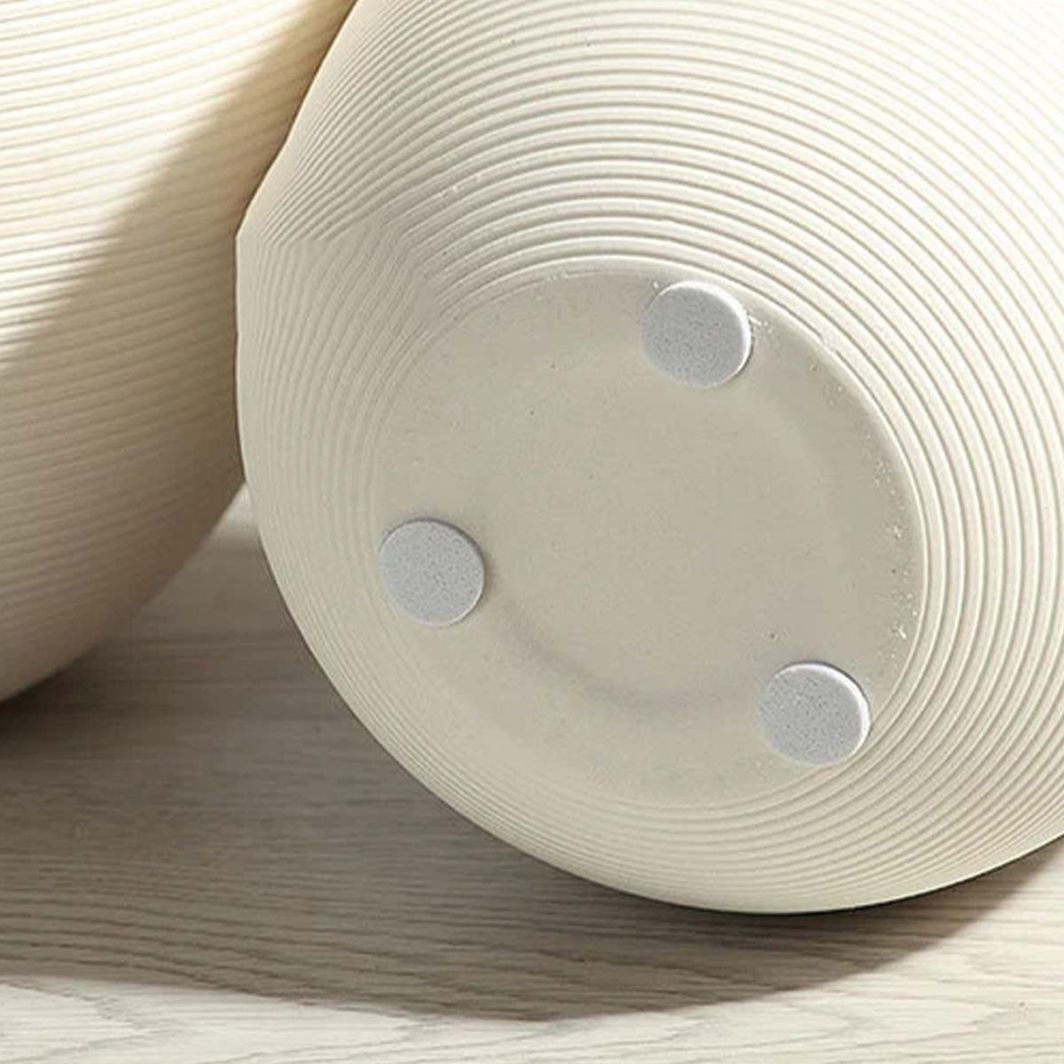 Ręcznie robione ceramiczne wazony | Eleganckie i unikalne dekoracje do Twojego wnętrza
