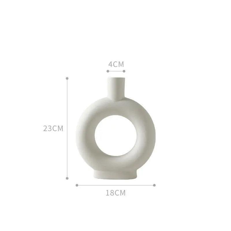 Ręcznie wykonany biały ceramiczny wazon