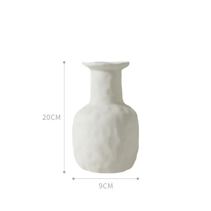 Ręcznie wykonany biały ceramiczny wazon