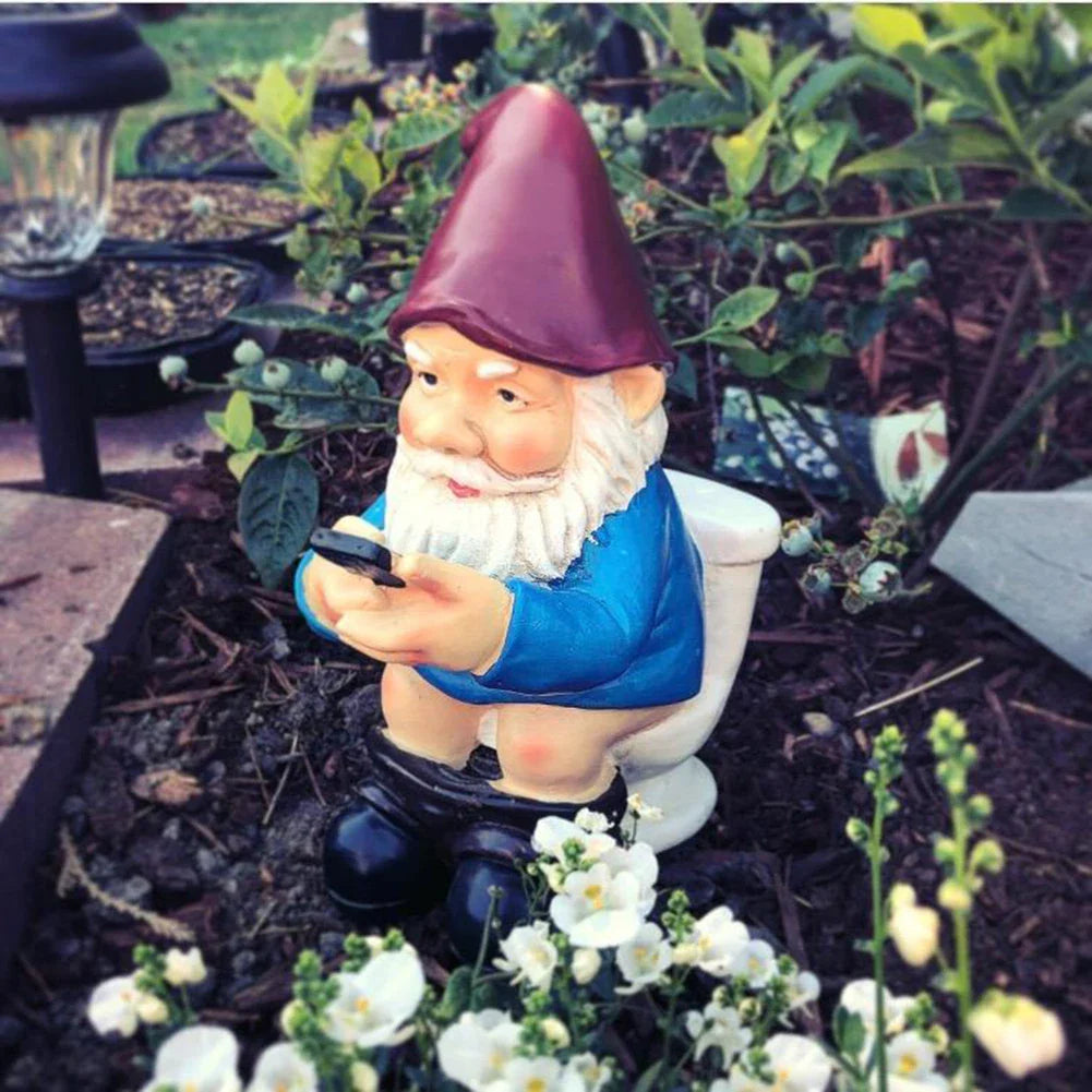 Sylpha - Urocza miniaturowa figurka krasnala ogrodowego z żywicy do zabawnej i humorystycznej dekoracji ogrodu