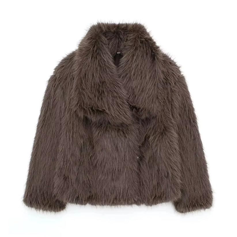 Luxury and Comfort Warm Fur Coat for Women - The Perfect Winter Outfit