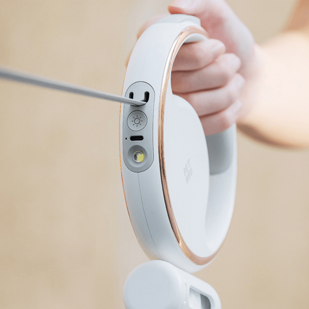 Ładowana przez USB odblaskowa smycz dla psa dla wygody i bezpieczeństwa