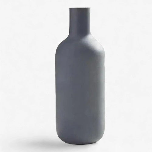 Nowoczesna kolekcja ceramicznych wazonów