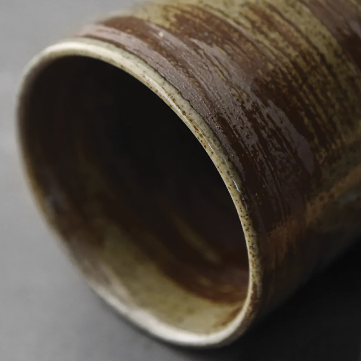 Kubek Agata - Elegancki ceramiczny kubek do kawy