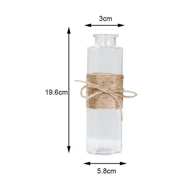 Minimalistyczny szklany wazon - elegancka dekoracja stołu
