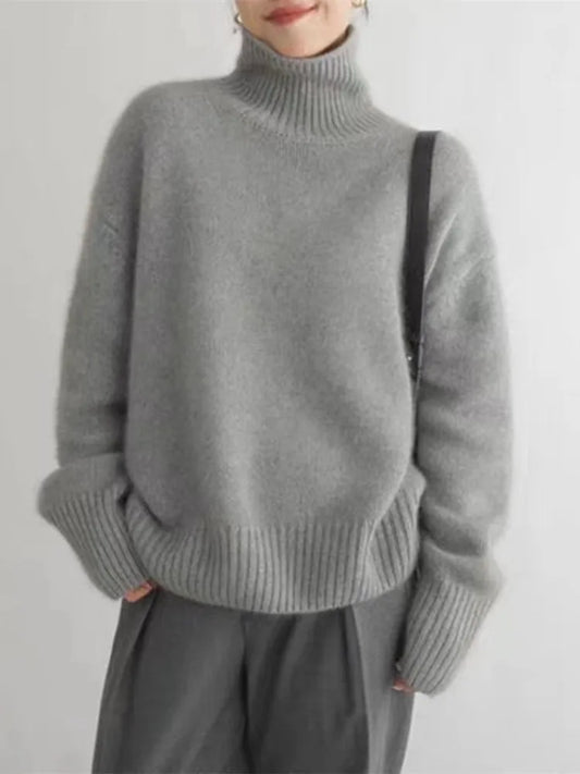 Stylish Women's Turtleneck Sweater for Every Occasion