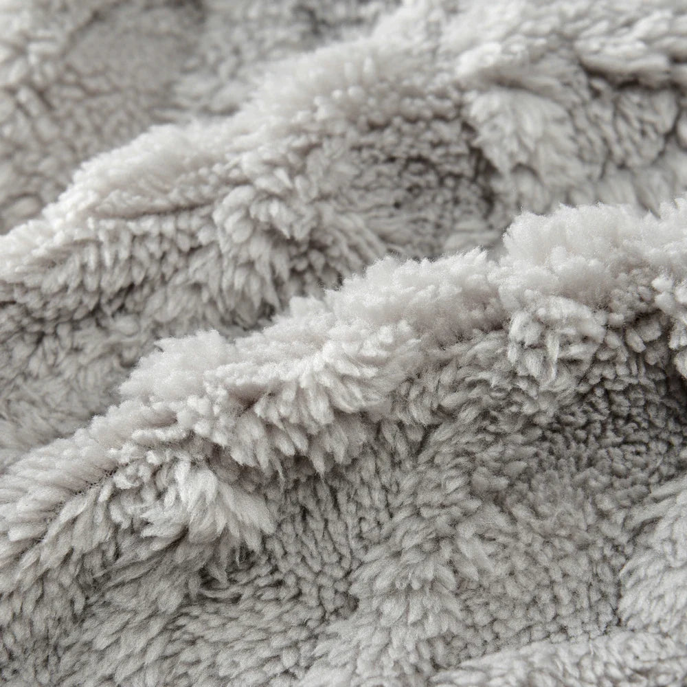 Luksusowy zimowy płaszcz dla psów i kotów dla maksymalnego ciepła i komfortu