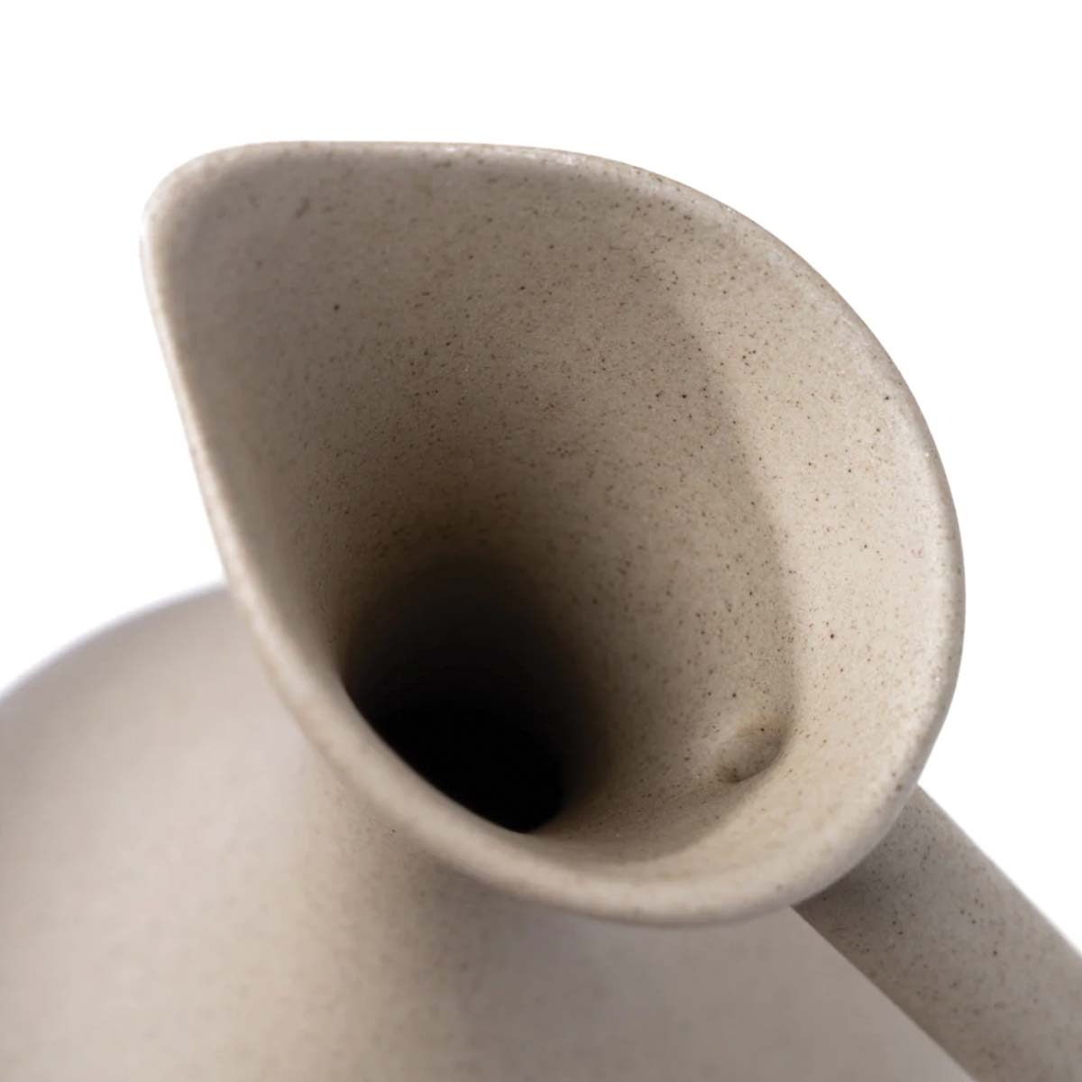 Ręcznie wykonany ceramiczny dzbanek