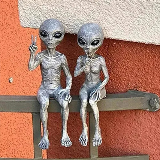 Aethra - Tajemniczy Obcy Obraz z Żywicy z UFO do Unikalnej Dekoracji Ogrodu